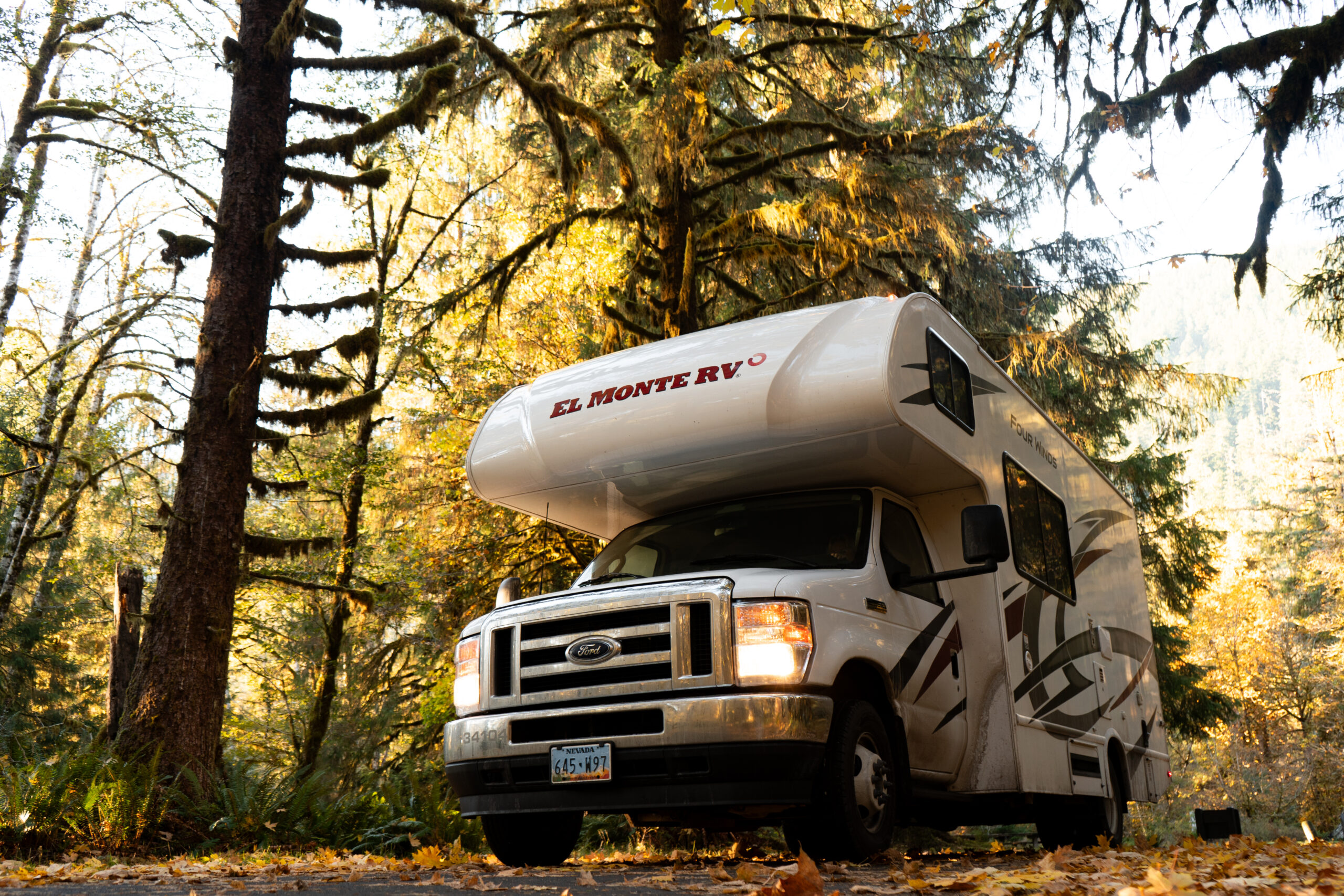 El Monte C-Small | Campers Amerika