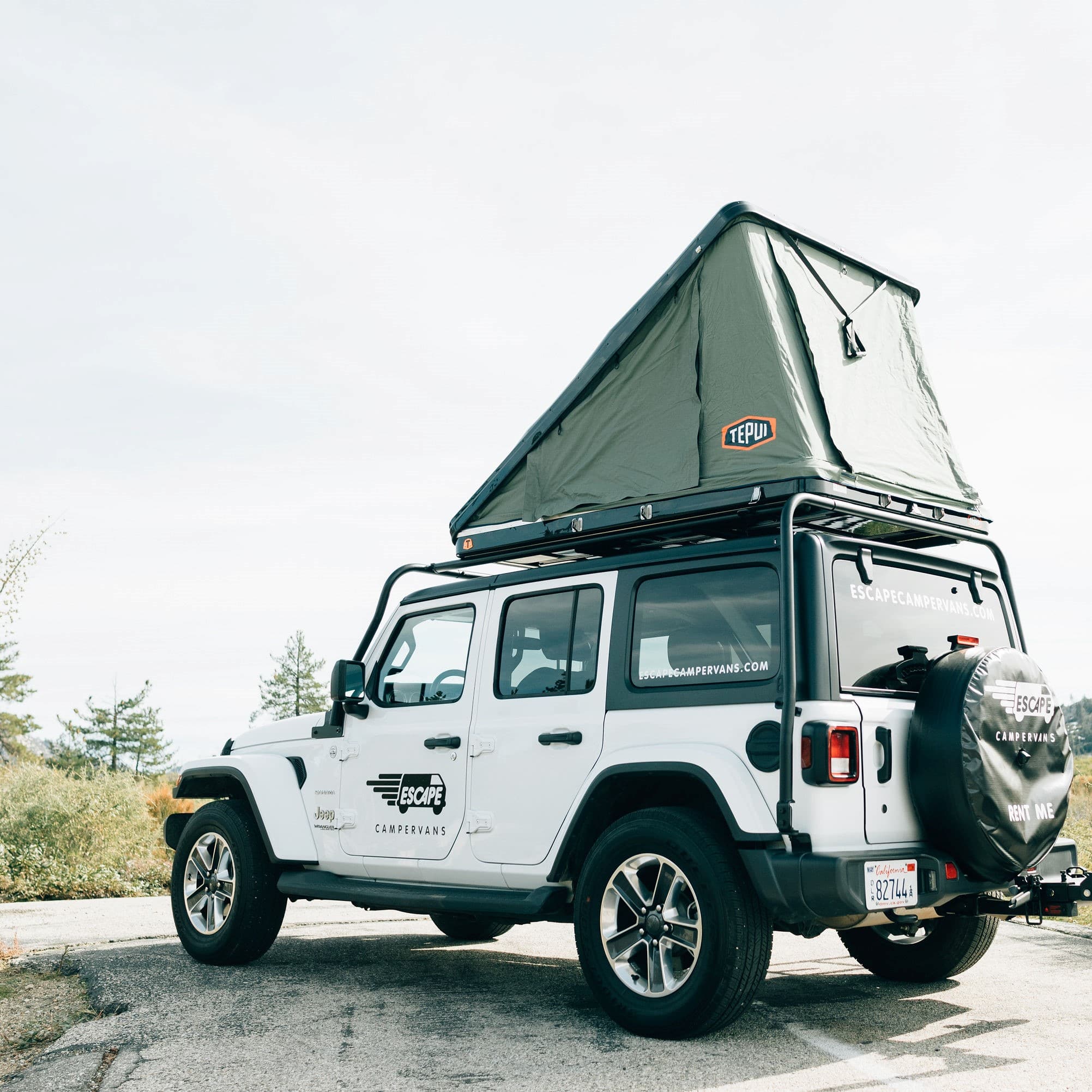 escape_jeep-camper-exterior-sleeper-rack